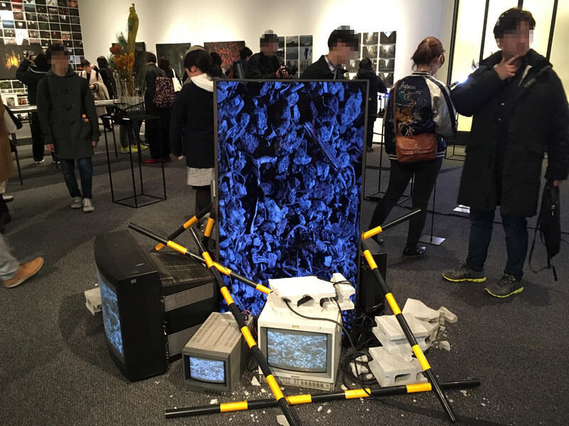 落合陽一写真展「質量への憧憬」が天王洲アイルamana squareで開催されていた 落合陽一写真展「質量への憧憬」が天王洲アイルamana squareで開催されていた