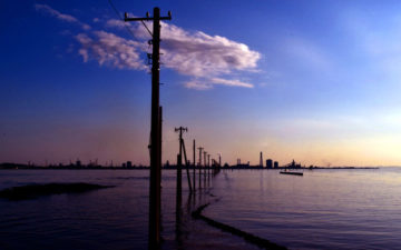 日本のウユニ塩湖と呼ばれる千葉の江川海岸にカメラを持って撮影に行ってきた